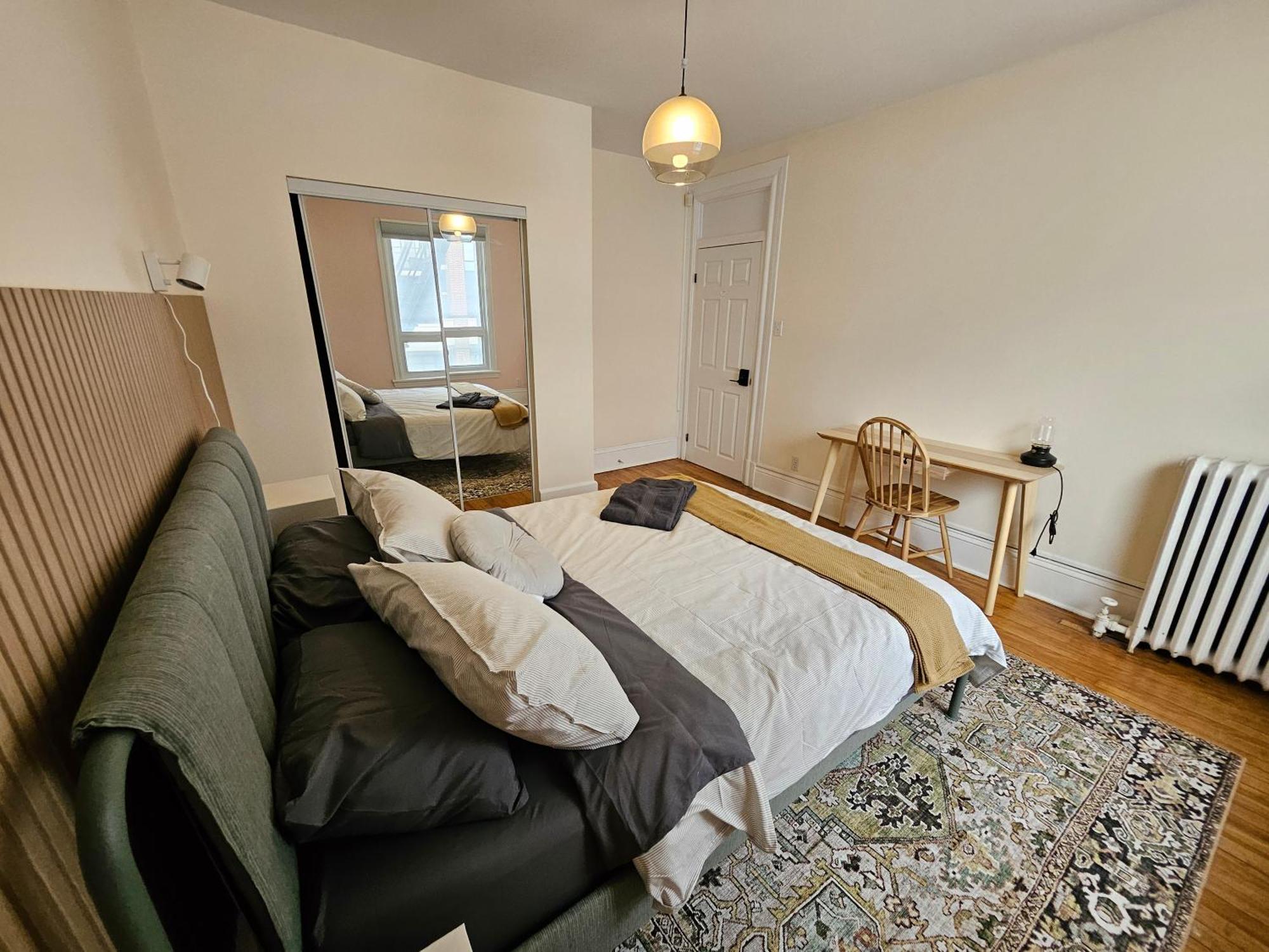Ottawa Downtown Cozy Guesthouse מראה חיצוני תמונה