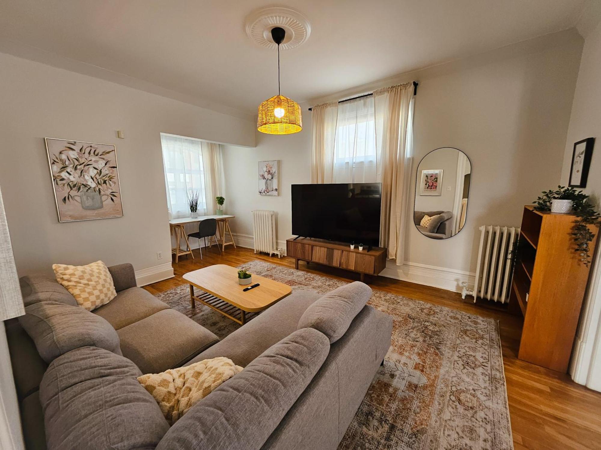 Ottawa Downtown Cozy Guesthouse מראה חיצוני תמונה