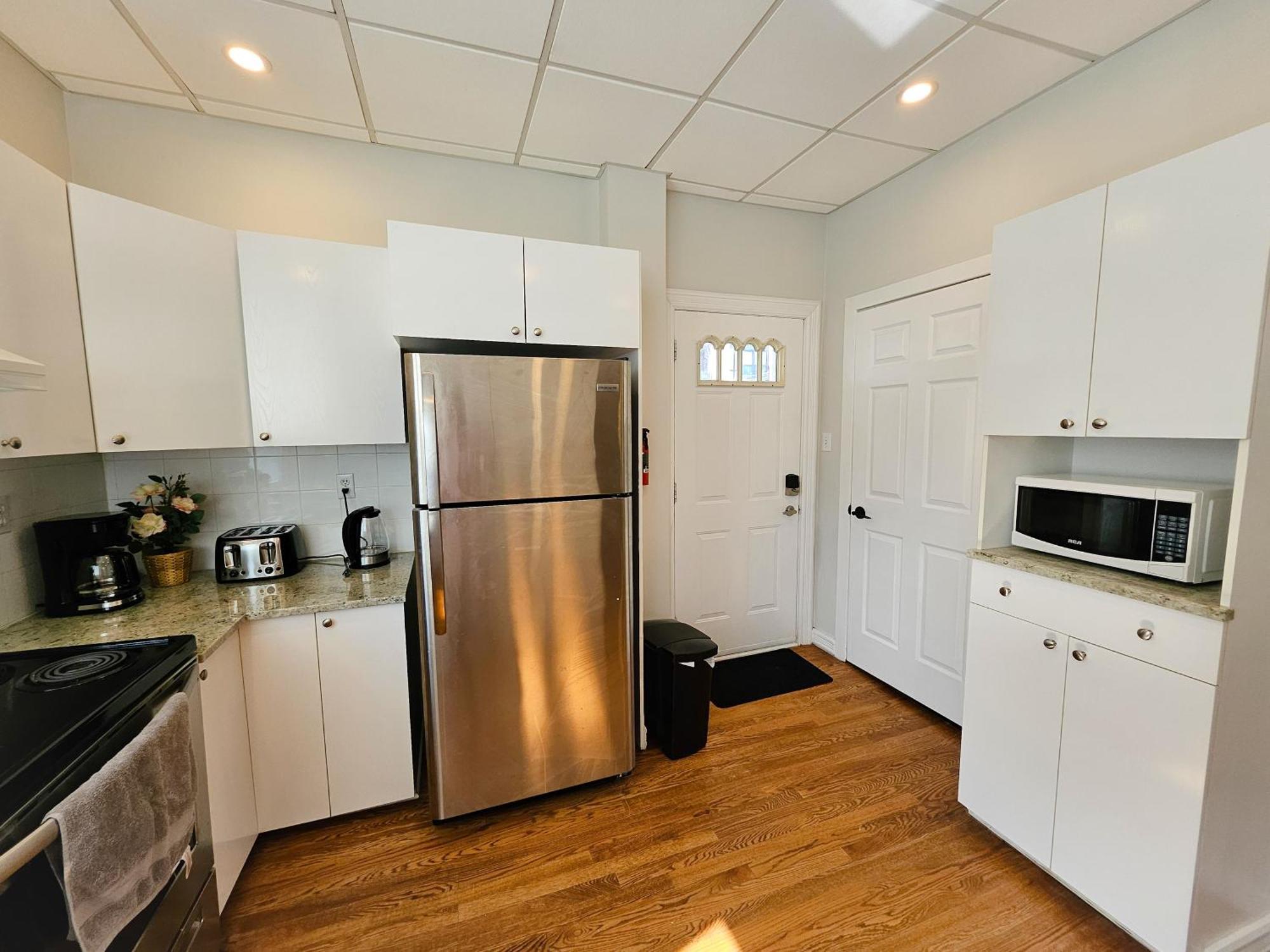 Ottawa Downtown Cozy Guesthouse מראה חיצוני תמונה