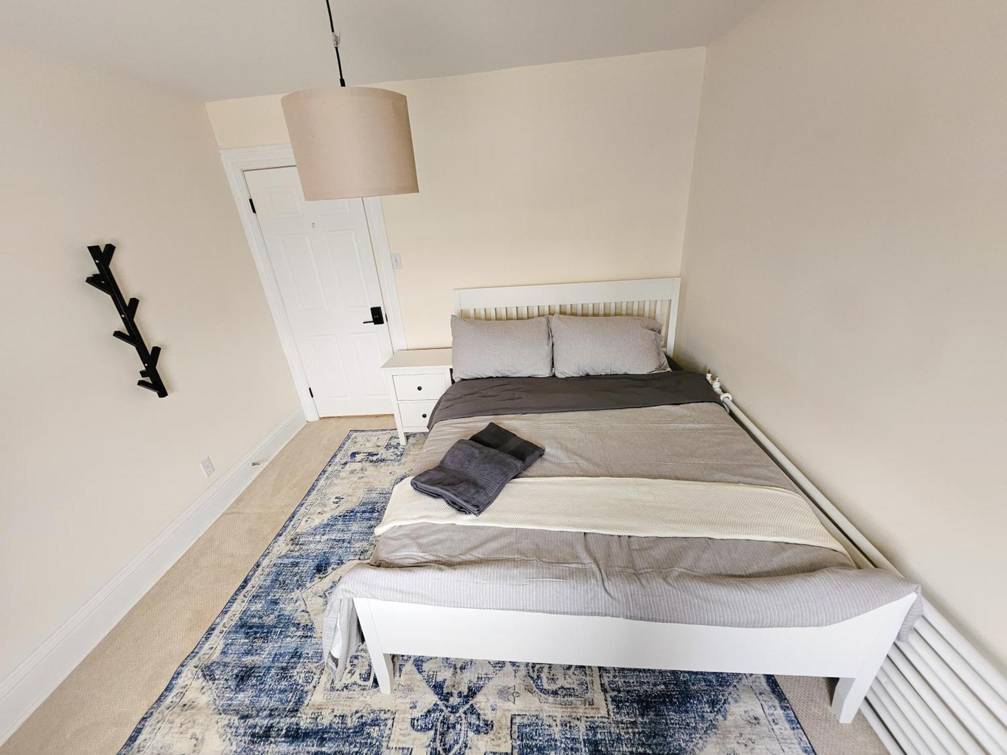 Ottawa Downtown Cozy Guesthouse מראה חיצוני תמונה